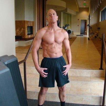 Umirovljeni raketni inženjer, 63 godine: Žene navalite