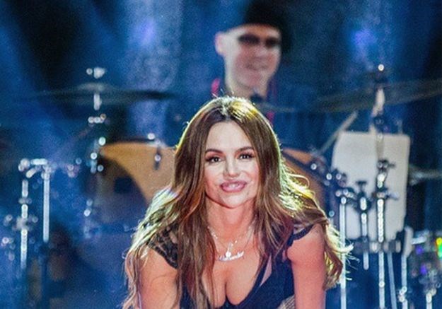 Severina napaljuje seksi pozom s koncerta