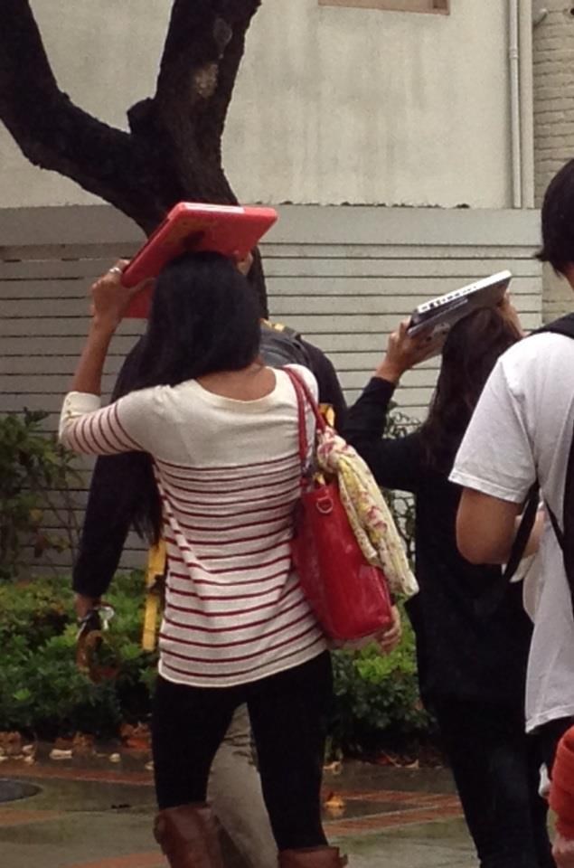 Pada kiša, najbolje se zaštiti laptopom od 2 soma eura