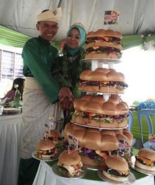 Svadbena torta na američki