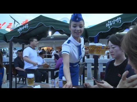 VIDEO Dok su se političari svađali kao djeca, u glavnom gradu Sjeverne Koreje održan je prvi festival piva