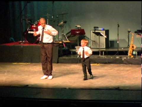 Fantastičnog klinca prozvali "čudo stepanja", nadmašio učitelja