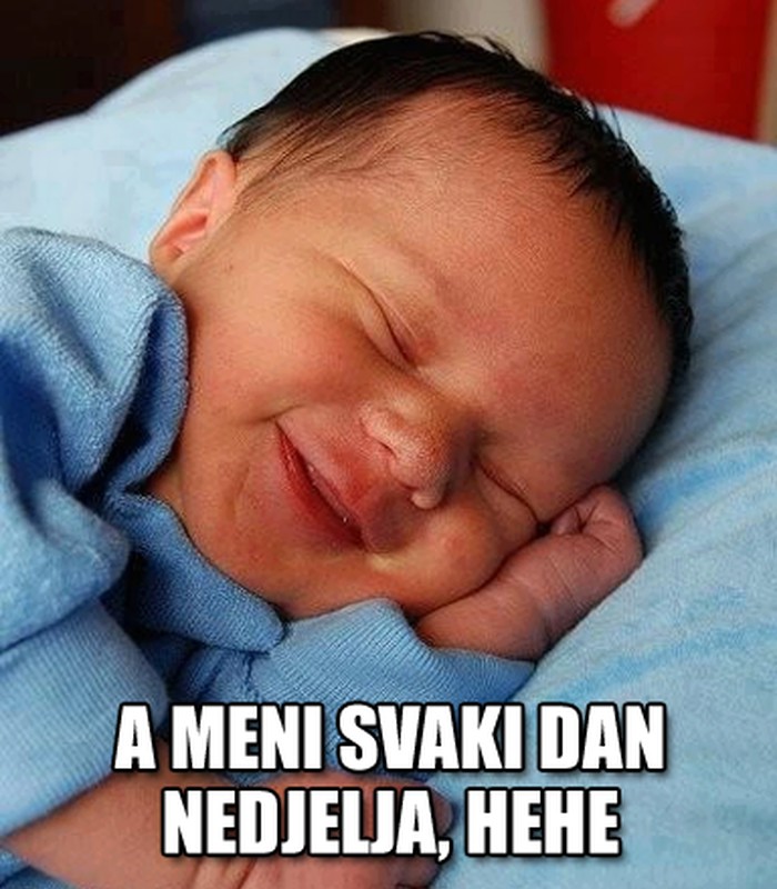 Podli bebač uživa u našoj muci!