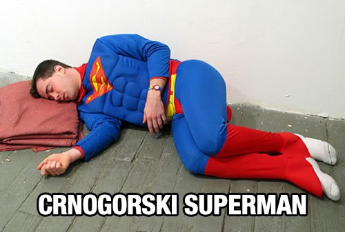 Crnogorski Superman spašava ponedjeljkom od-do