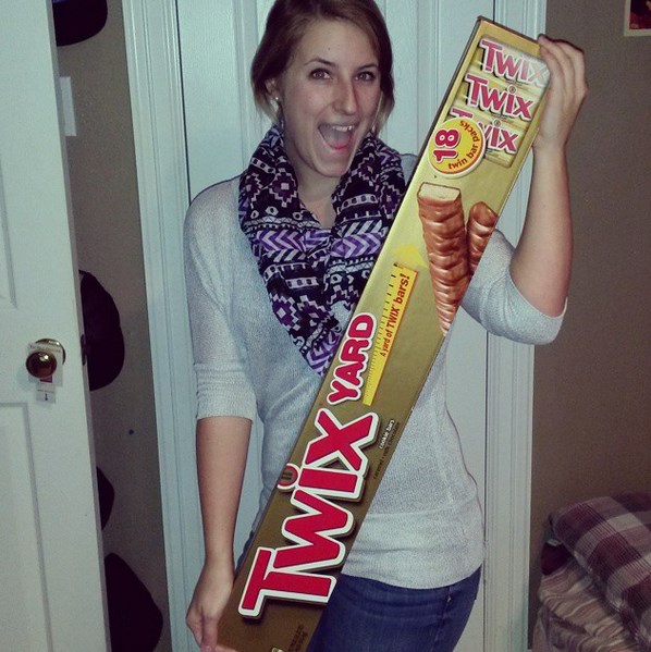 Kad joj kažeš da je voliš "ovoliiikoo"