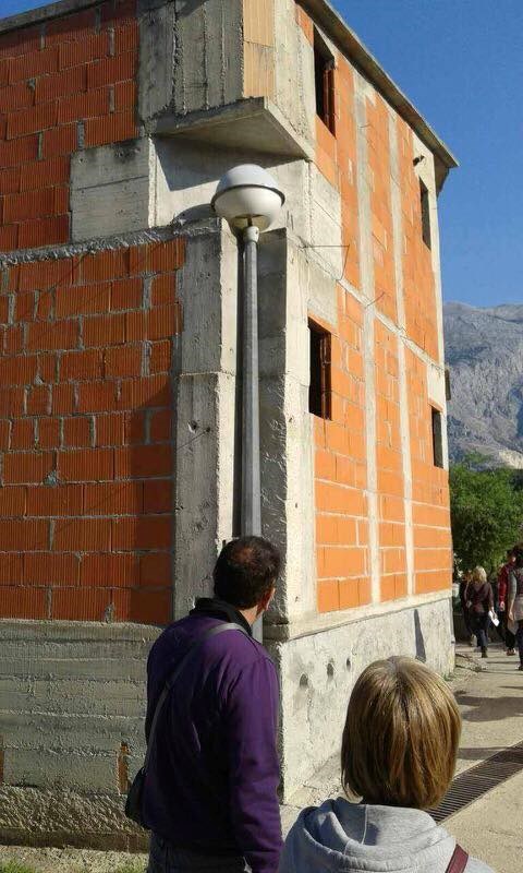 Gradite kuću, a smeta vam rasvjetni stup? Dalmatinski arhitekti imaju rješenje!