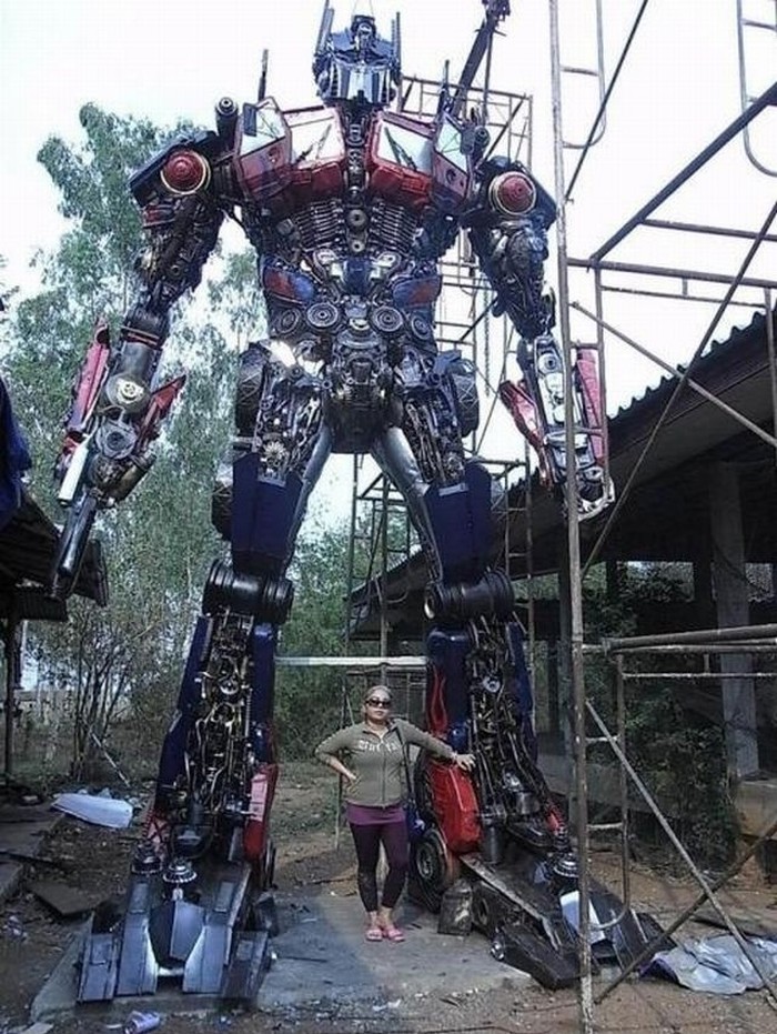 Svaka žena treba svog Optimus Primea da je pazi i mazi