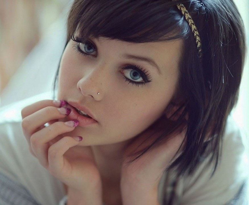 Jedan pogled i nema te više