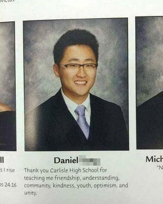 Svi pričaju o "zahvali" koju je učenik ostavio svojoj školi, razlog ih je nasmijao kad su otkrili što im je zapravo rekao