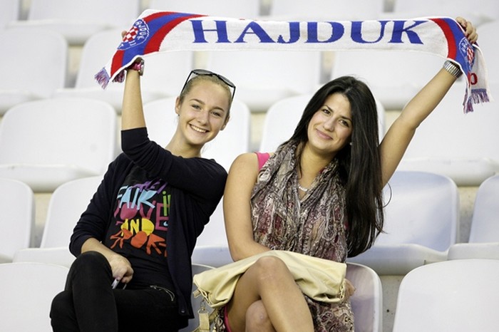 Lipa podrška Hajduku s poljudskih tribina