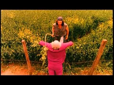 "Mrtav 'ladan" (2002.)