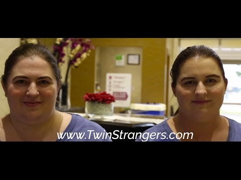 VIDEO: Licem blizanci, a potpuni stranci