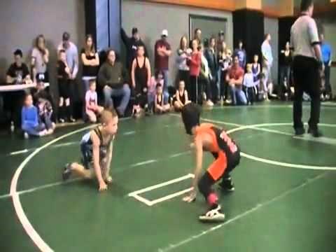 Sedmogodišnji Stevo je čista zvijer u ringu!