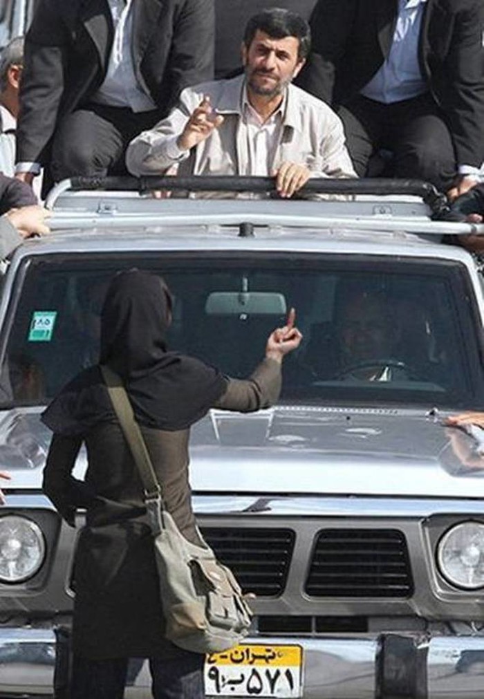 Žena godine: Iranka diktatoru ponudila srednjaka!