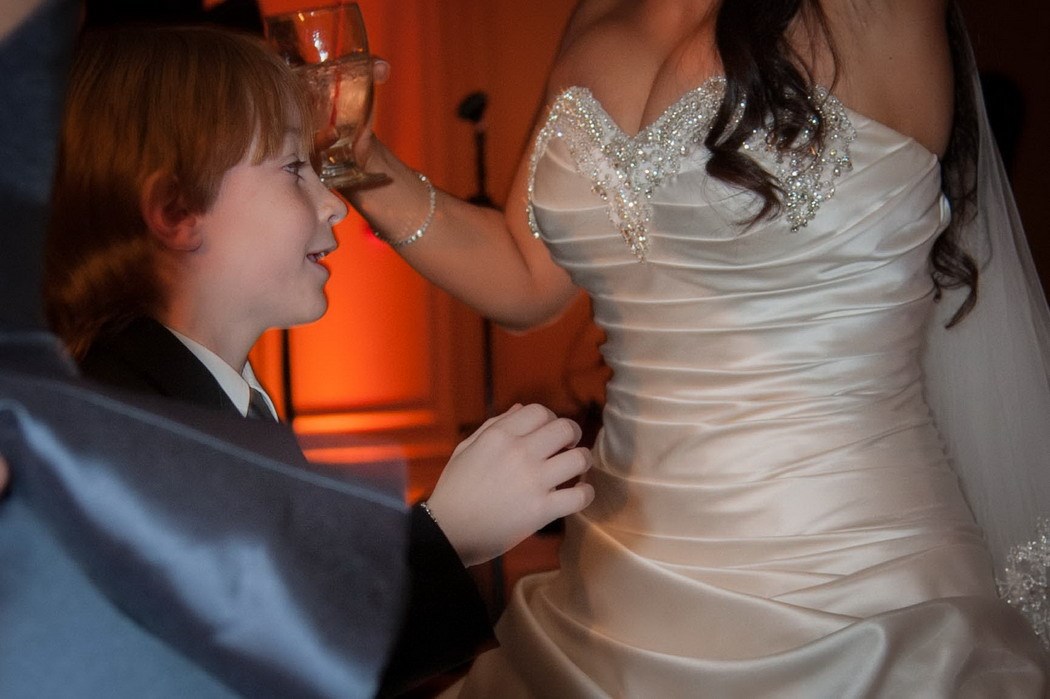 Oči u oči sa sisom: Klinac doživio prosvjetljenje