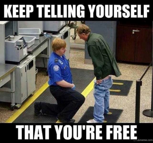 Živimo u slobodnom svijetu: Gaće dolje prije aviona