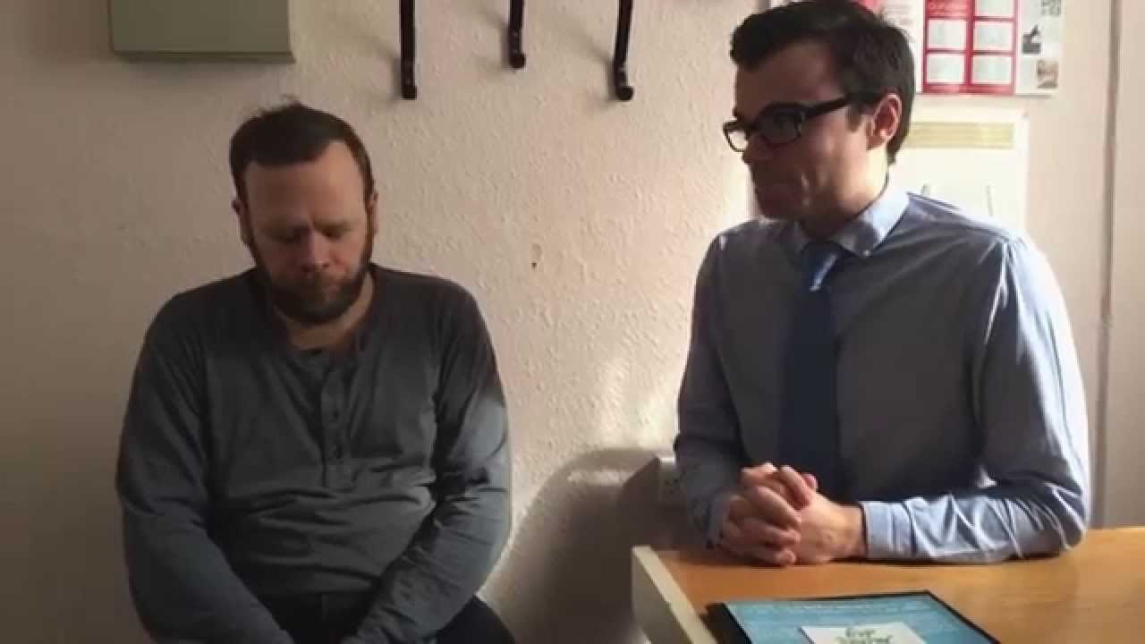 Video: Dirljiv trenutak kad otac četvorki u suzama prvi put čuje tišinu