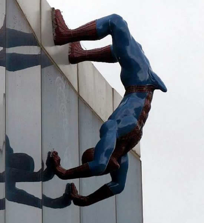 Spidermanu se "dignuo", pa ga spustili