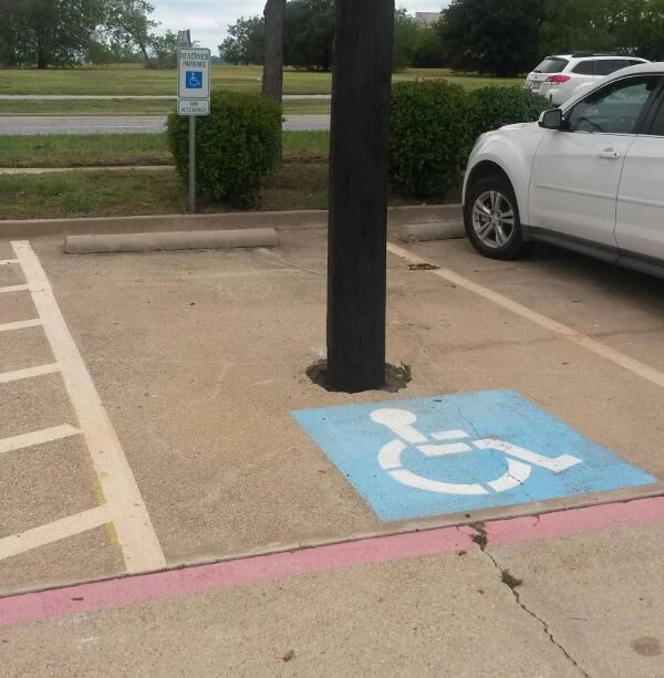 Sve što bolesnom čovjeku treba je još i zaletit se u banderu