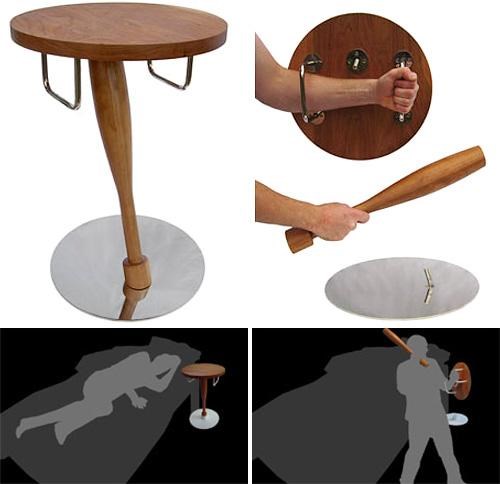 Noćni stolić se pretvara u štit i palicu: Udri lopova!