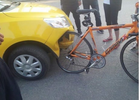 Od čega su ti današnji auti, a od čega bicikli?