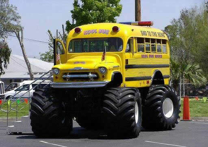 Amerika uvodi nove školske autobuse?