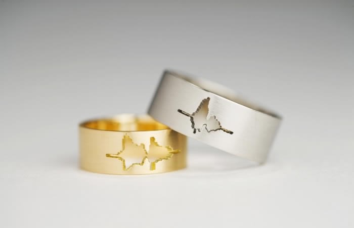 Vjenčano prstenje s ugraviranim "zvukom" riječi "I do"