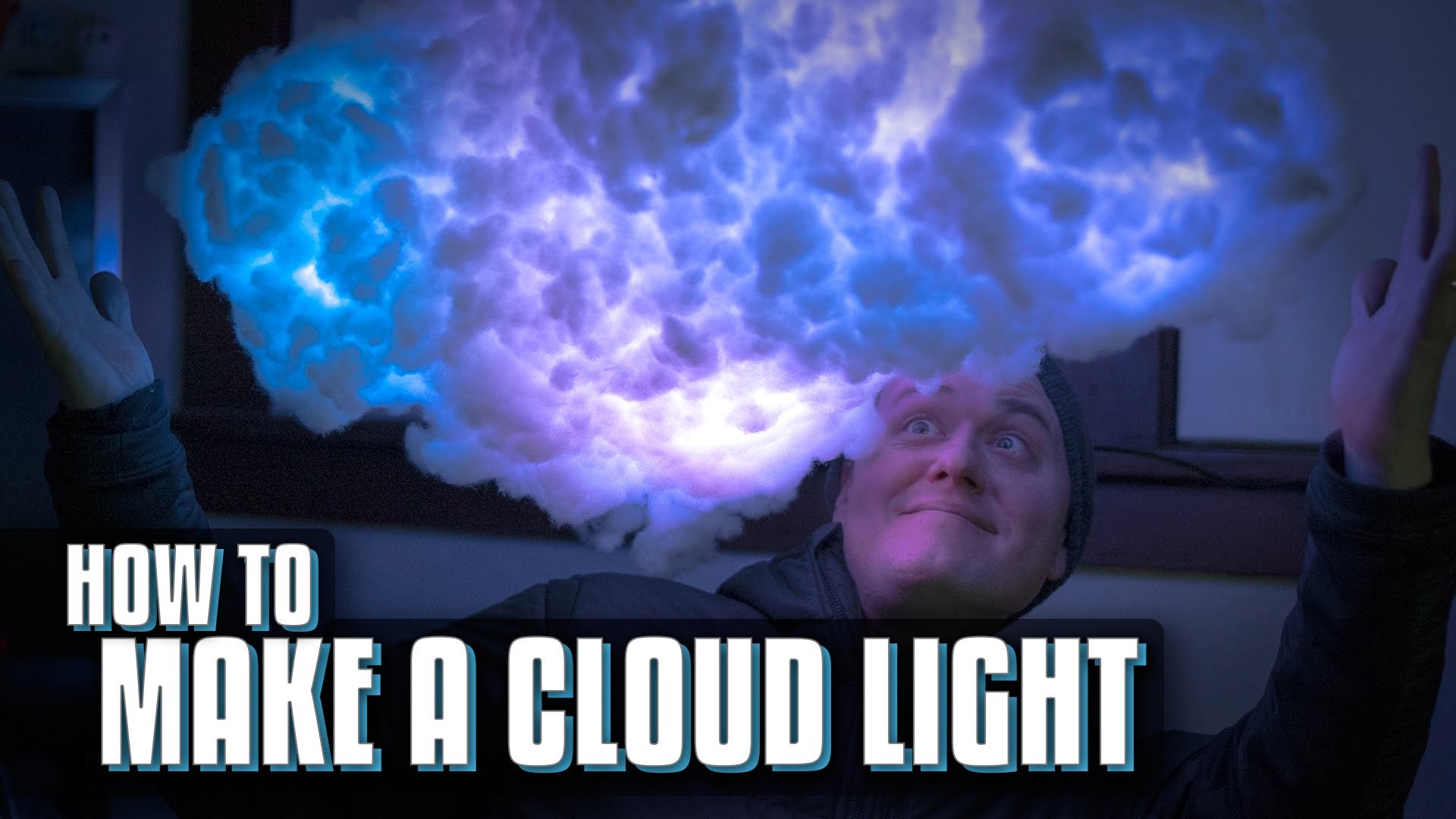 Uzeo je vatu, ljepilo, stare boce i napravio prelijep ukras za sobu!