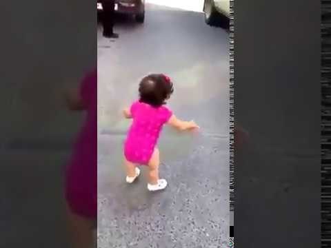 VIDEO Dječačić se vraćao iz škole, a ono što ga je dočekalo uljepšat će vam dan!