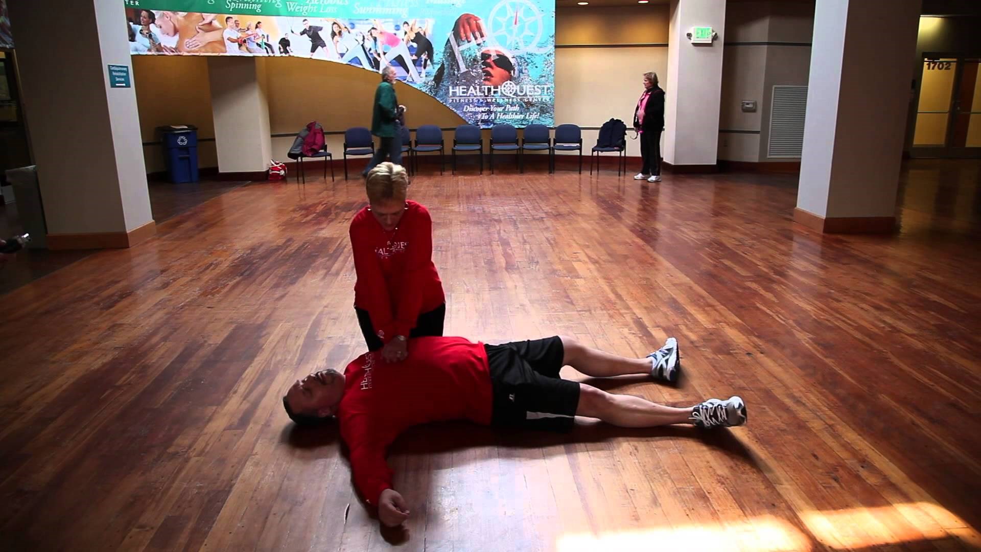 VIDEO: Spasite život masažom srca uz ritam "Stayin' alive"