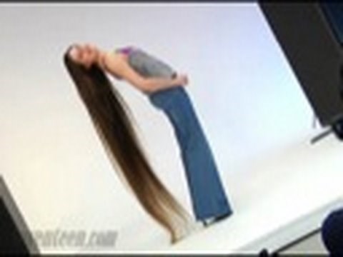 VIDEO: Ova djevojka je nakon 16 godina prvi put ošišala kosu!