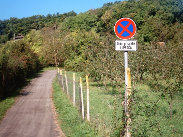 Dozvoljeno samo jebačima i prijateljima