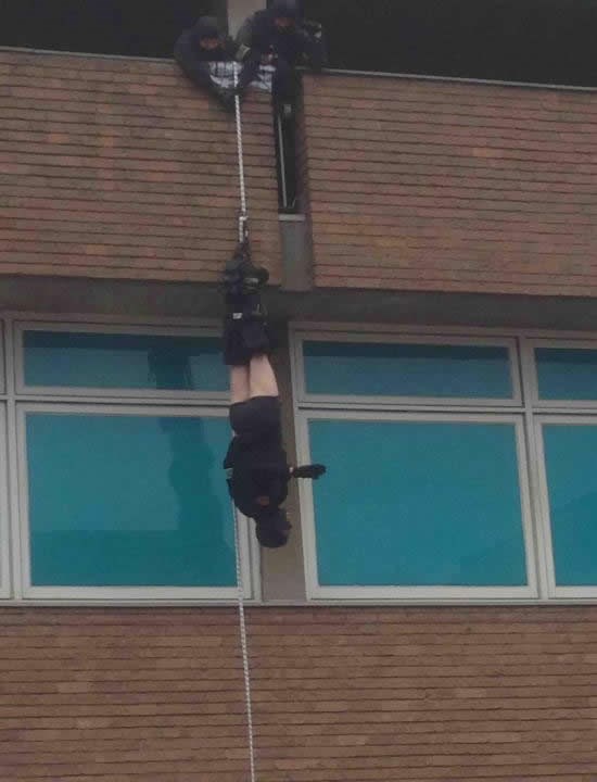 Francuski specijalac umao ostao bez gaća