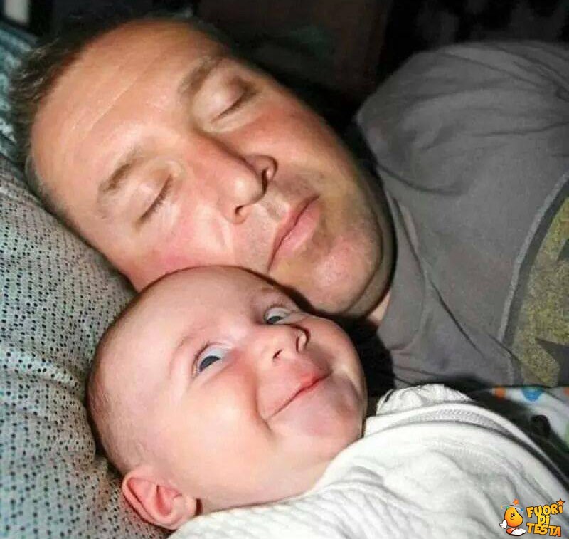 Opalio selfie s tatom na nedjeljnom spavancu