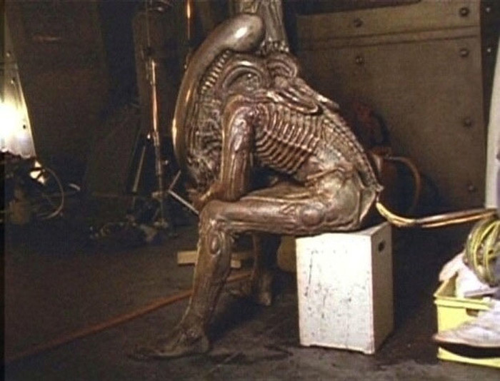"Alien" na pauzi tijekom snimanja filma 1975. godine