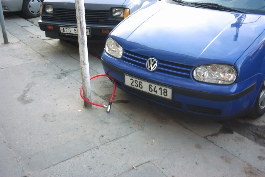 vw security..serijska oprema, naravno..