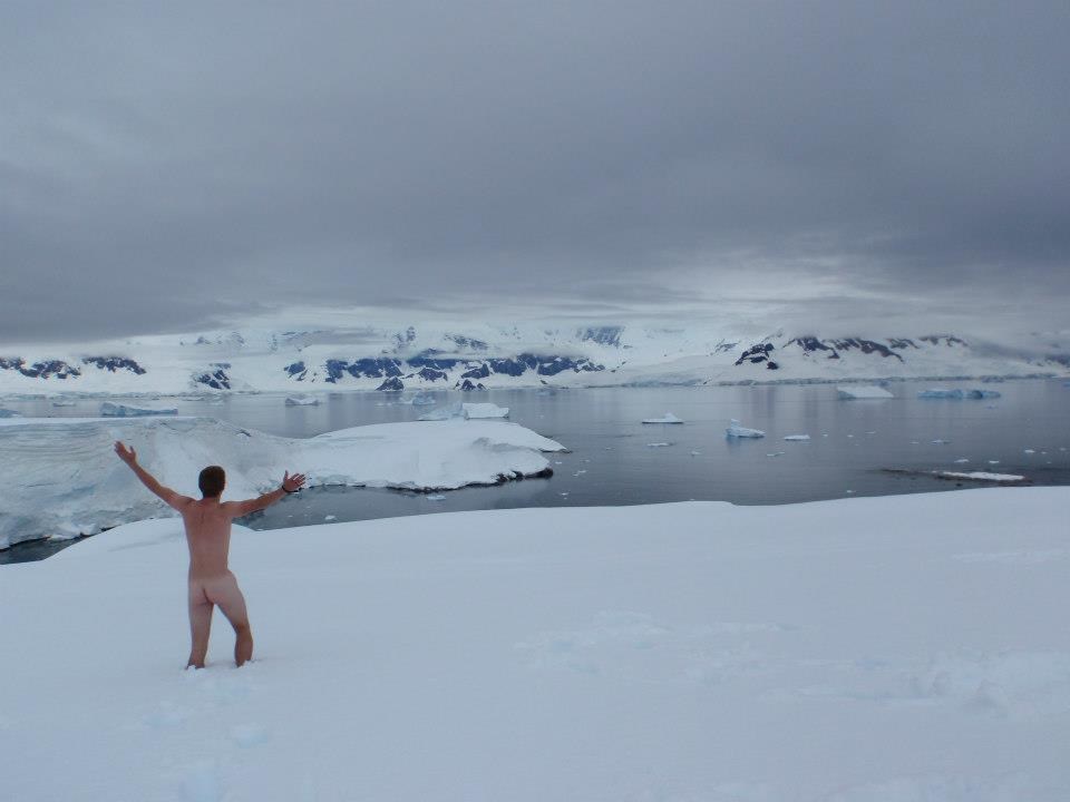 Gologuzi čovjek protiv prirode