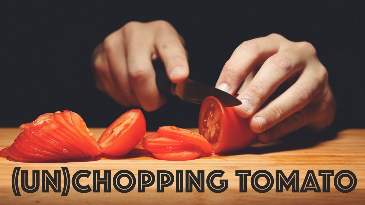 HIPNOTIZIRAJUĆI VIDEO: Sjeckanje rajčice unazad!