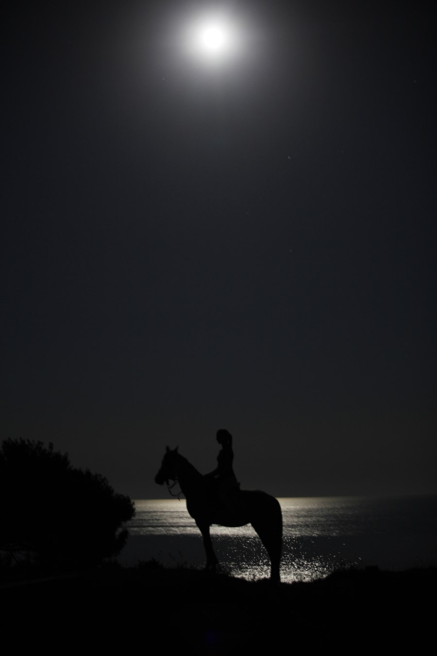 Noć punog mjeseca na Kamenjaku