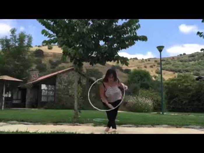 VIDEO: Luda koordinacija pokreta i spretnost - drugo lice hula hupa