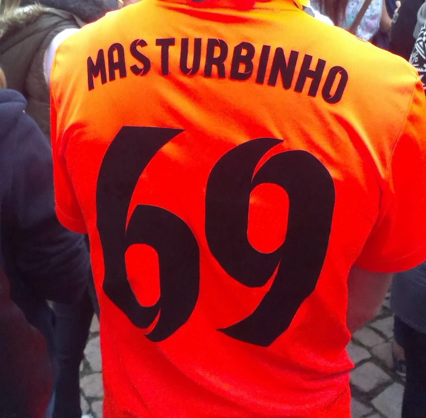 Novi dres djevca Davida Luiza?