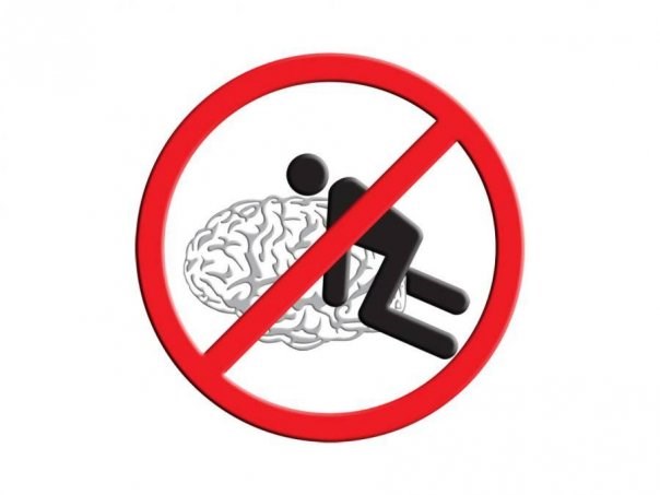 Isprintati i lijepiti posvuda