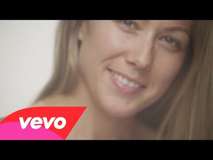 SPOT: U tri minute rekla je sve i slikom i stihom