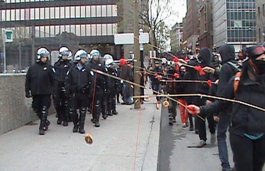 Upecaj svog policajca: Krafna kao mamac