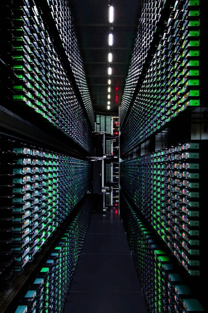 Googleov data centar: Evo zašto Google "sve zna"