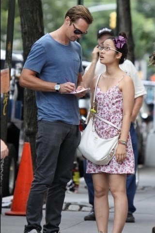 Kad žene sretnu najdražeg glumca: Ko tele u šarena vrata