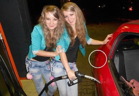 Dokaz da žene znaju s autima