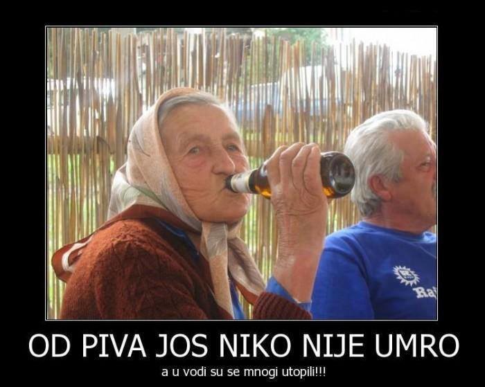 Od neke pive joj je malo loše, obično od pete