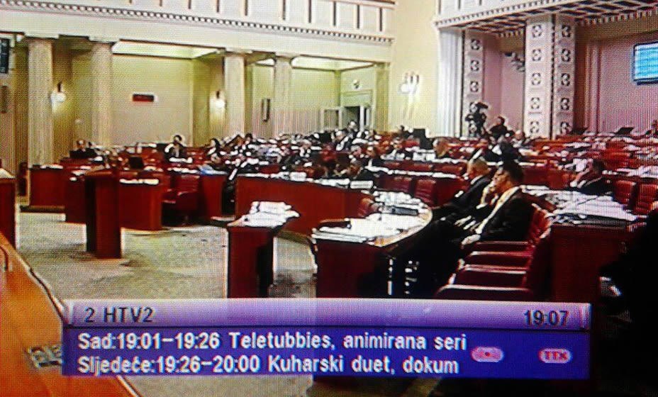 Teletubbiesi u Saboru: Pola ih markira, ostali se igraju