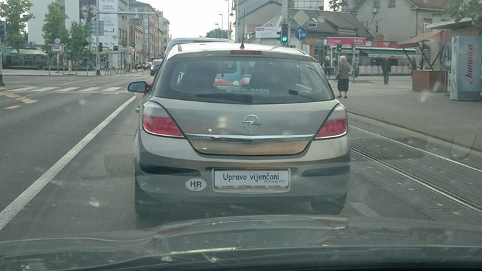 Upravo nepismeni